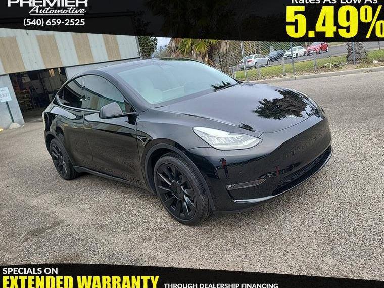 TESLA MODEL Y 2022 7SAYGDEE6NF317965 image